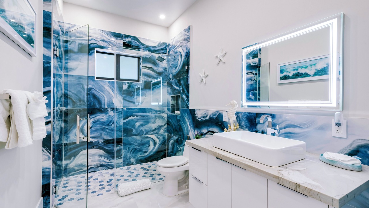 Photo of Bathroom in Marathon