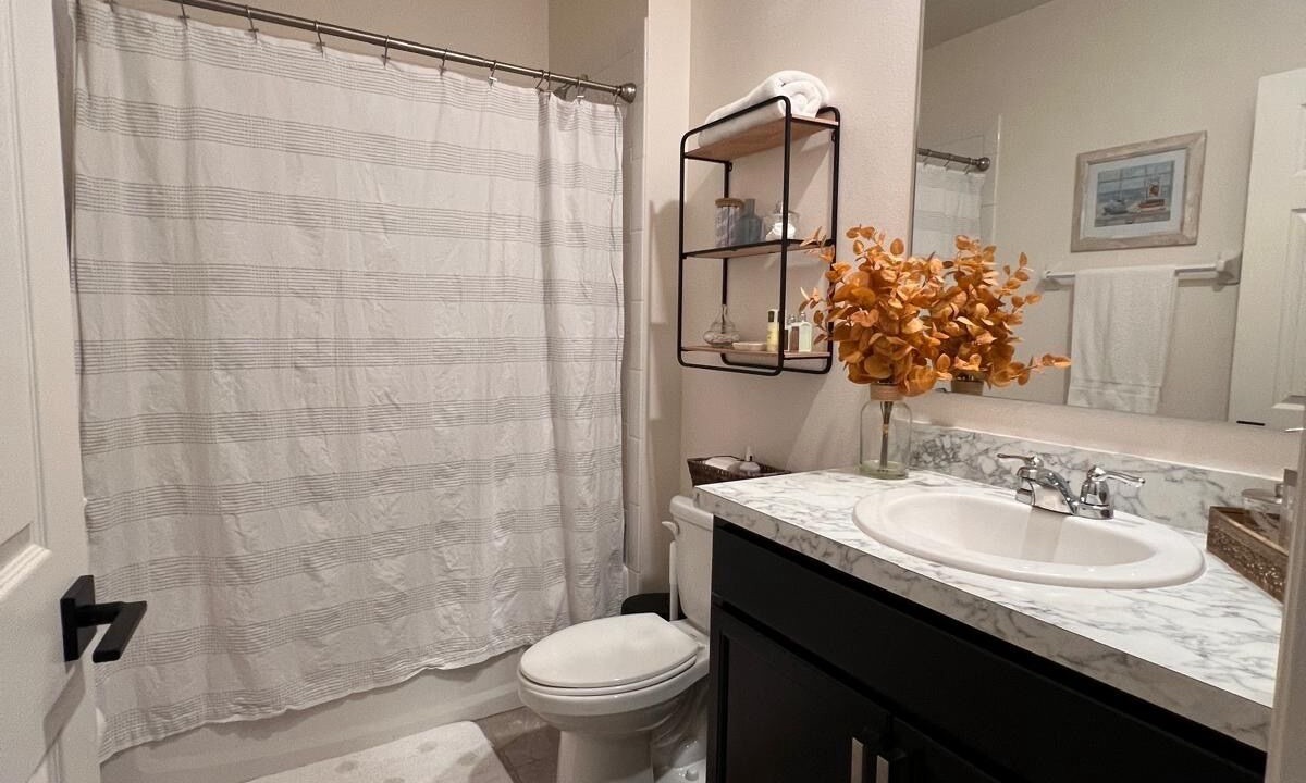 Photo of Bathroom in Port Saint Lucie