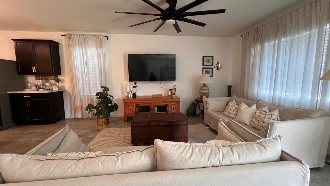 Photo of Livingroom in Port Saint Lucie