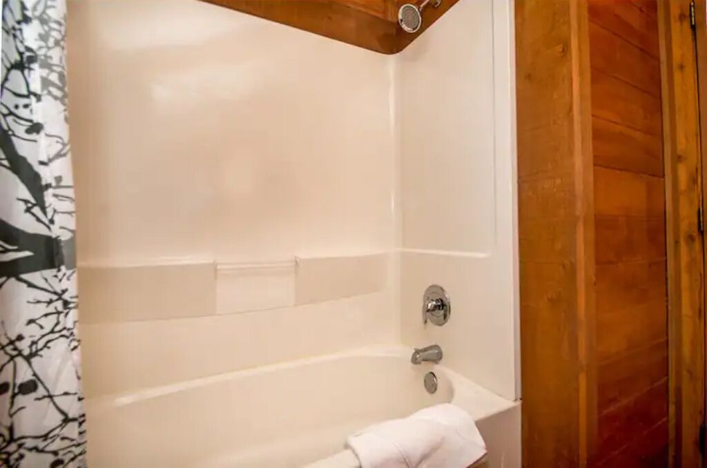 Photo of Bathroom in Seminole
