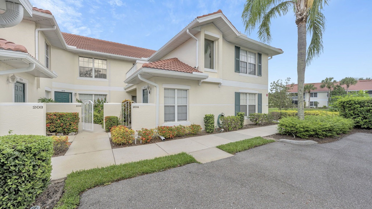 Photo of Outdoor in Naples