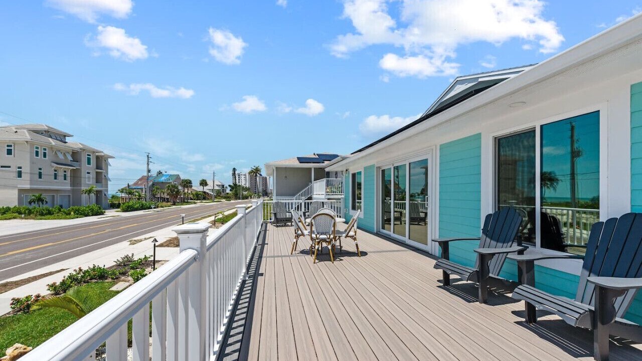 Photo of Patio Balcony in Laguna Shores