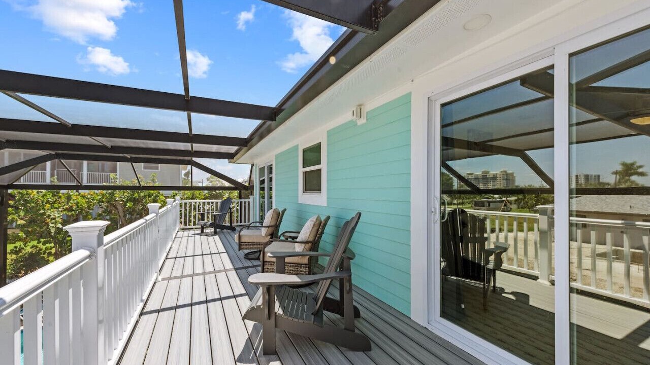 Photo of Patio Balcony in Laguna Shores