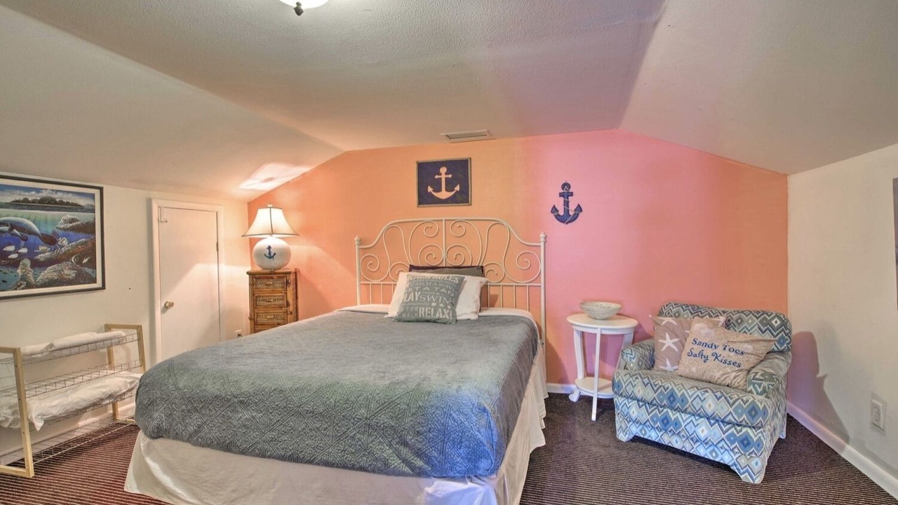 Photo of Bedroom in Tropic