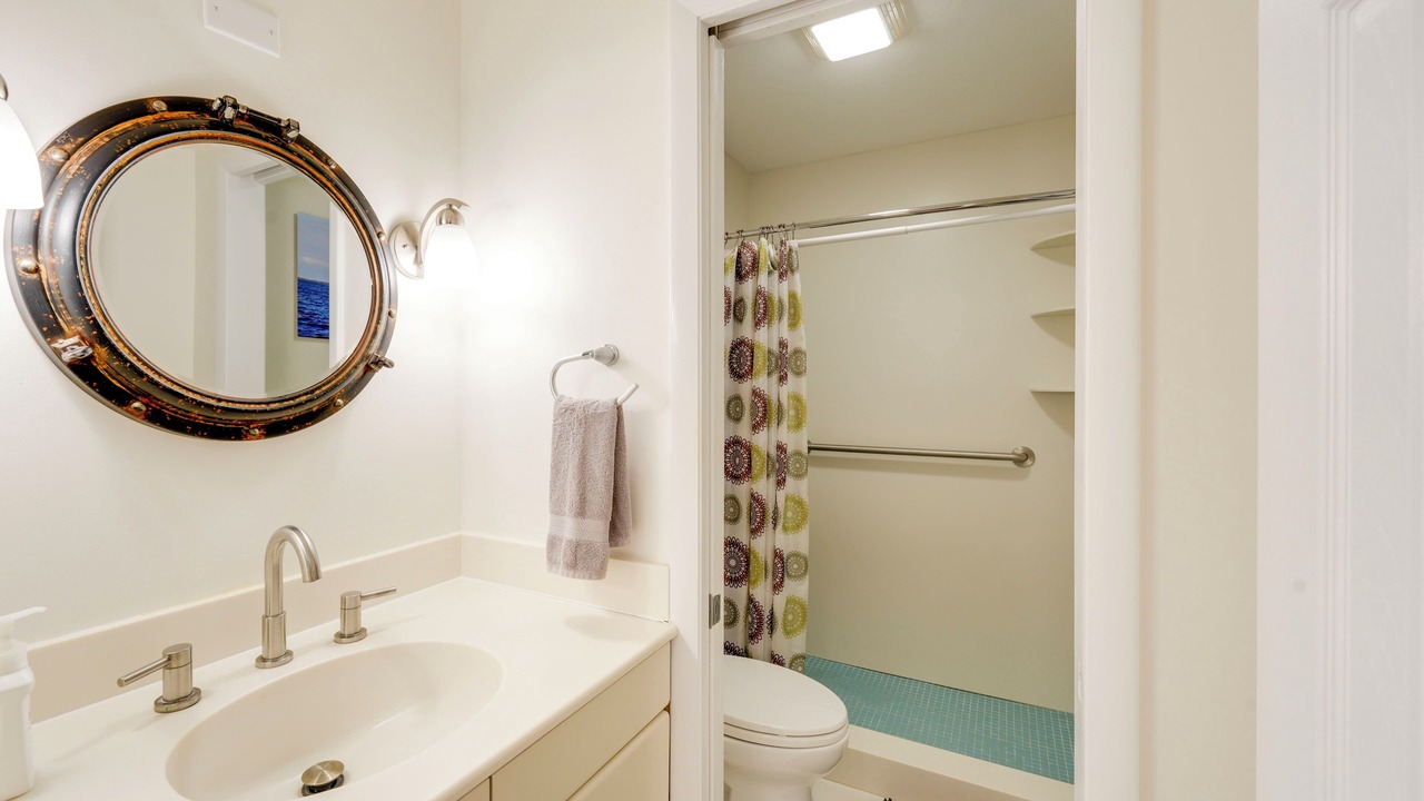 Photo of Bathroom in Rock Harbor