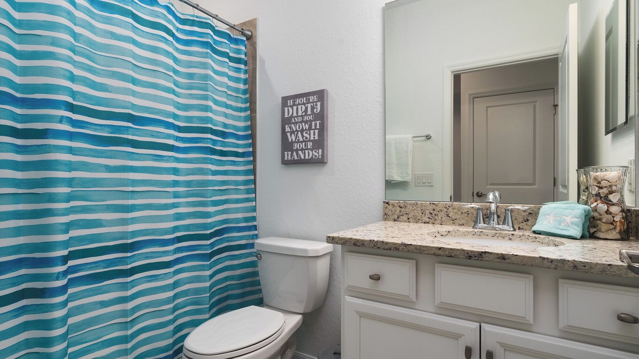 Photo of Bathroom in River Hall