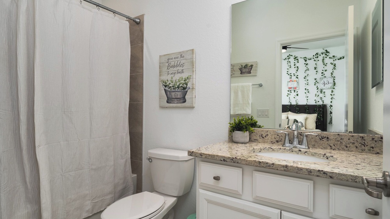 Photo of Bathroom in River Hall
