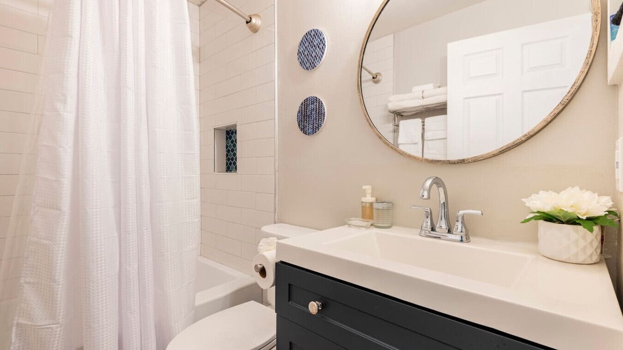 Photo of Bathroom in Port Malabar