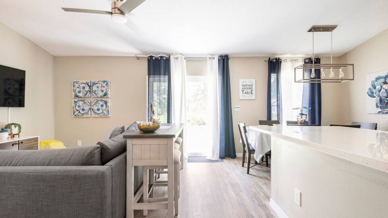 Photo of Livingroom in Port Malabar