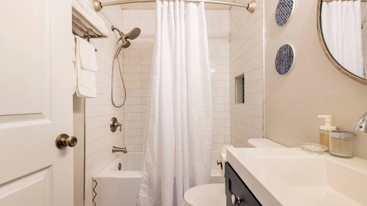 Photo of Bathroom in Port Malabar