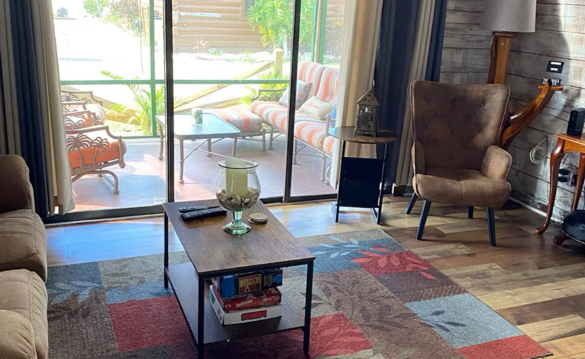 Photo of Livingroom in Okeechobee