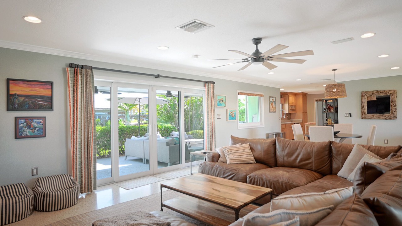 Photo of Livingroom in South Patrick Shores
