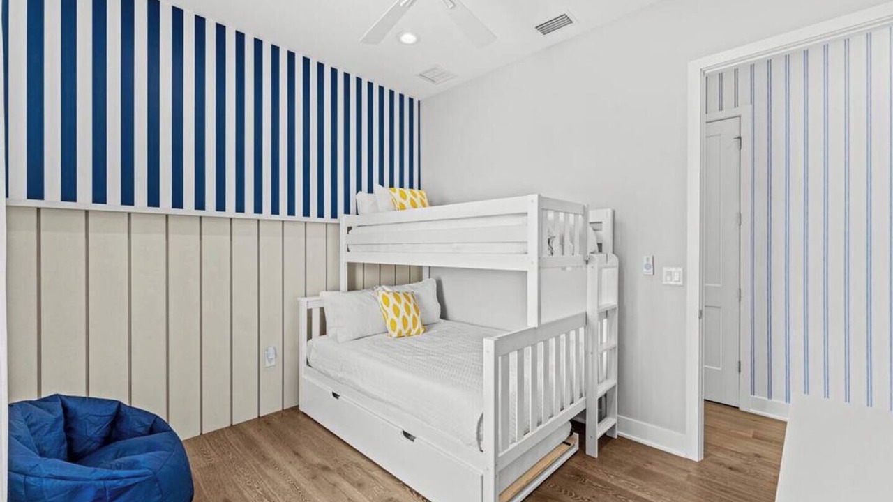 Photo of Bedroom in Melbourne Beach
