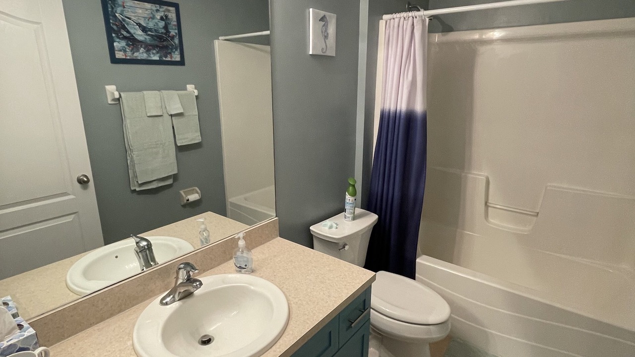 Photo of Bathroom in Diplomat