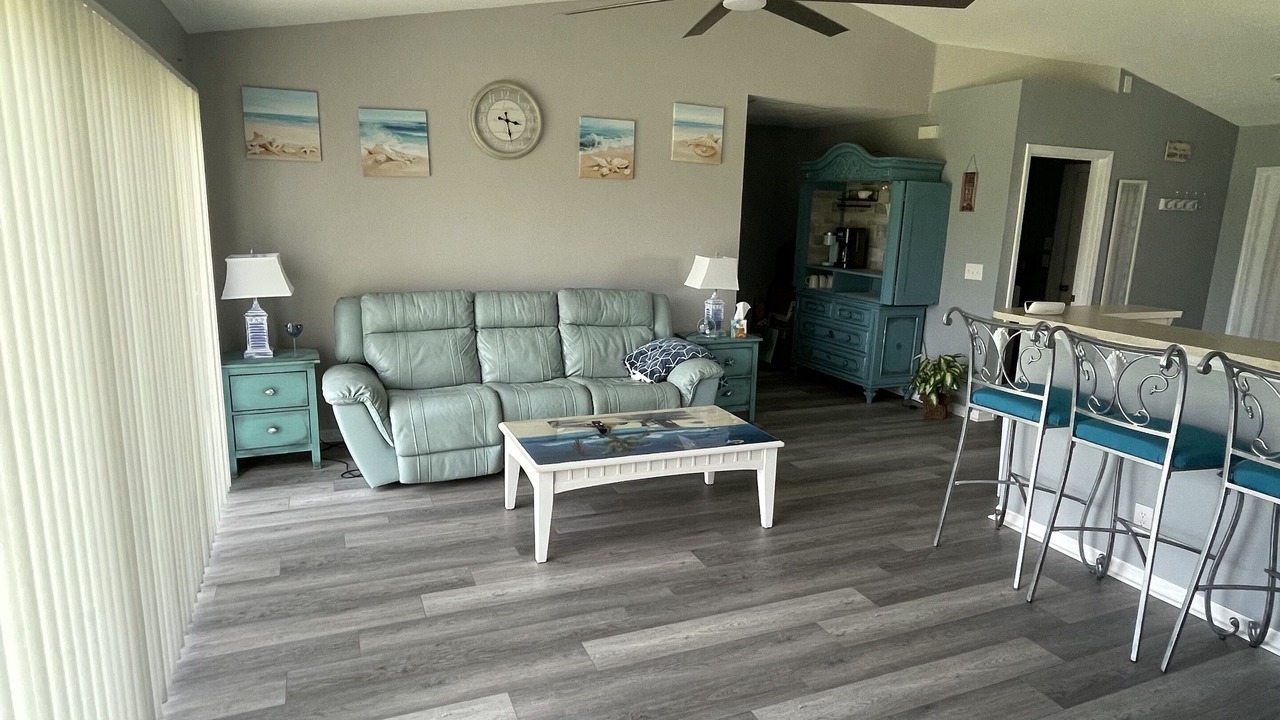 Photo of Livingroom in Diplomat
