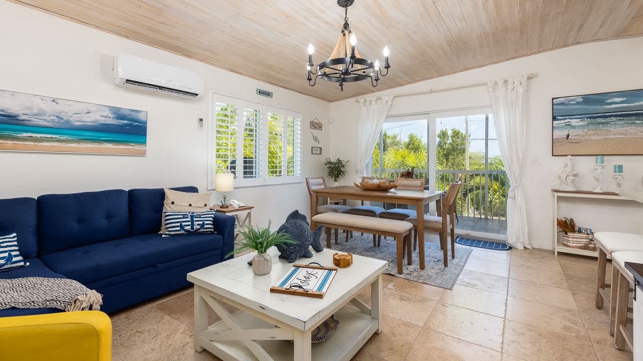 Photo of Livingroom in Anglers Park