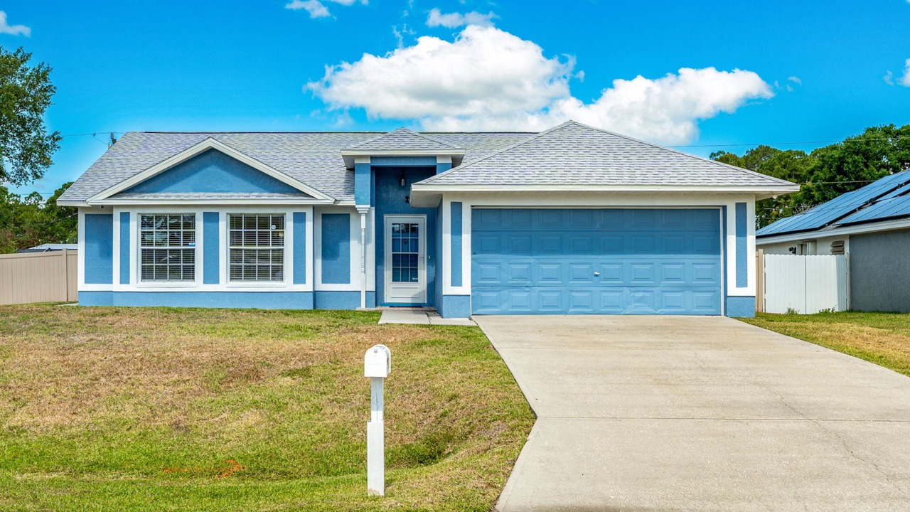 Photo of Outdoor in Palm Bay