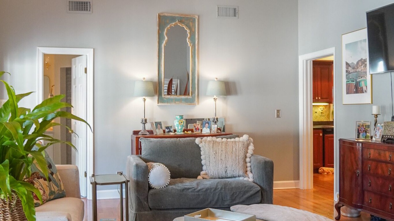 Photo of Livingroom in New Suburb Beautiful
