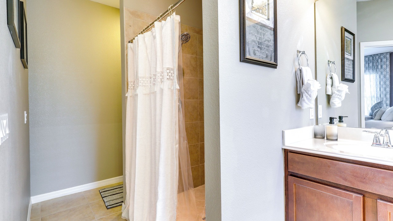 Photo of Bathroom in Gibsonton