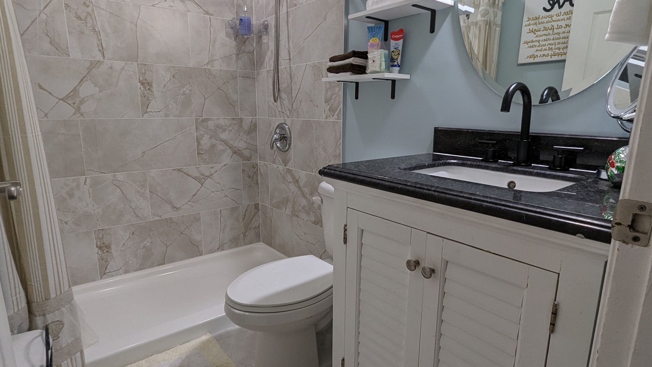 Photo of Bathroom in Port Saint Lucie