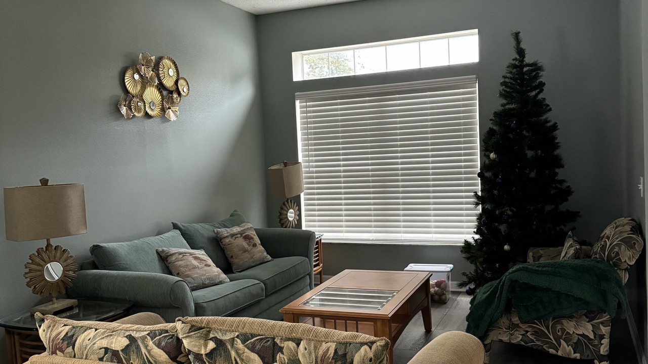 Photo of Livingroom in Thousand Oaks