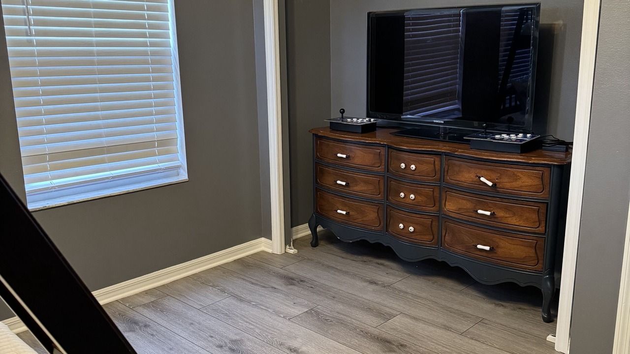 Photo of Bedroom in Thousand Oaks
