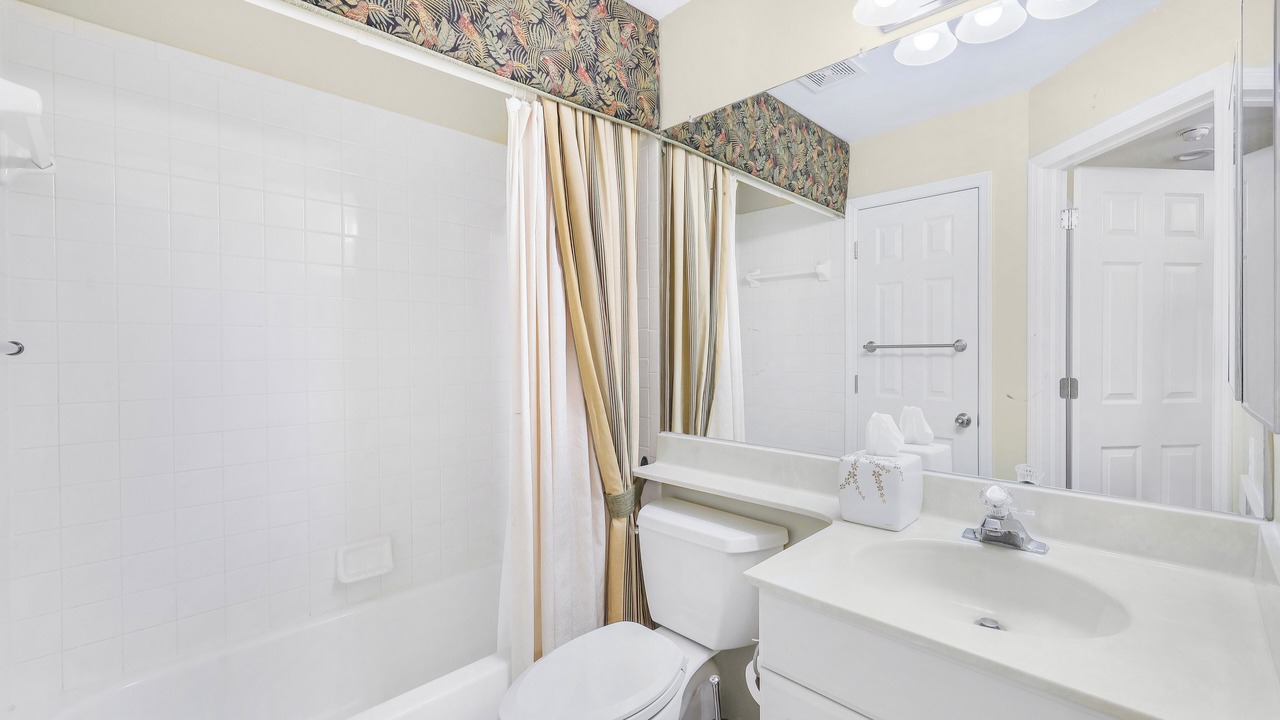 Photo of Bathroom in Hammock Bay
