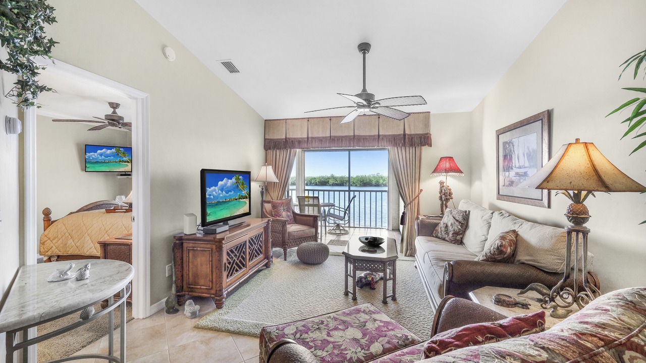Photo of Livingroom in Hammock Bay