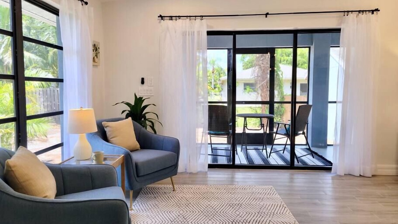 Photo of Bedroom in Naples Park