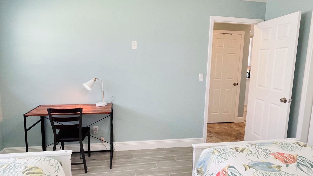 Photo of Bedroom in Pelican