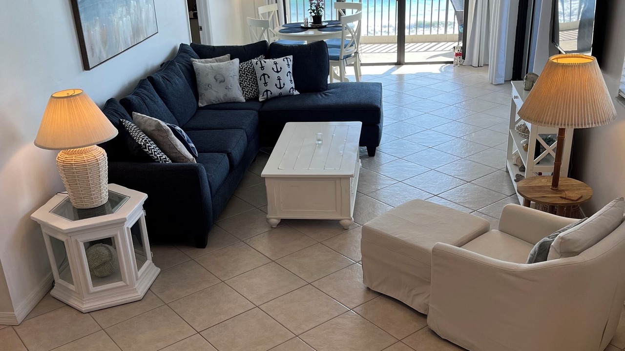 Photo of Livingroom in Hutchinson Island South