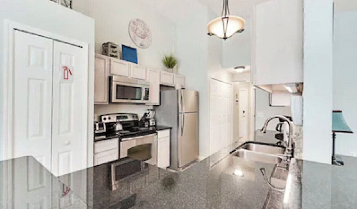 Photo of Kitchen in Royal Palms
