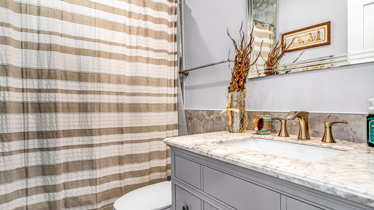Photo of Bathroom in Winston Waterways