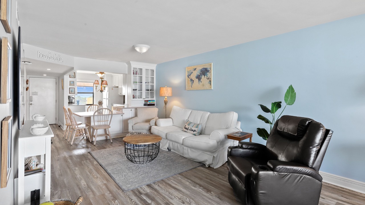 Photo of Livingroom in Hutchinson Island South