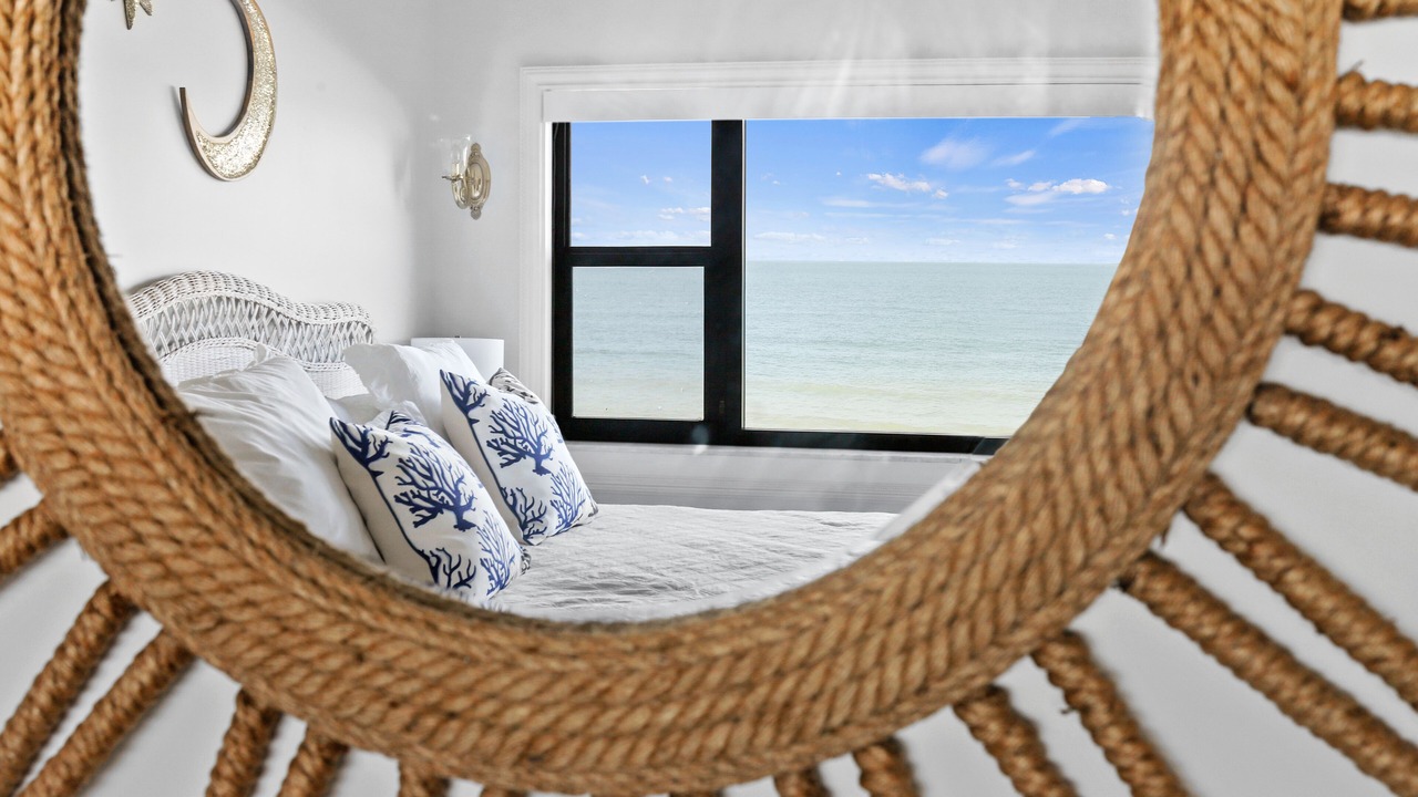 Photo of Bedroom in Hutchinson Island South