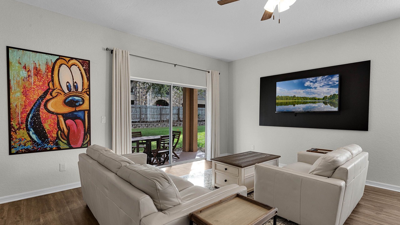 Photo of Bedroom in Regal Palms