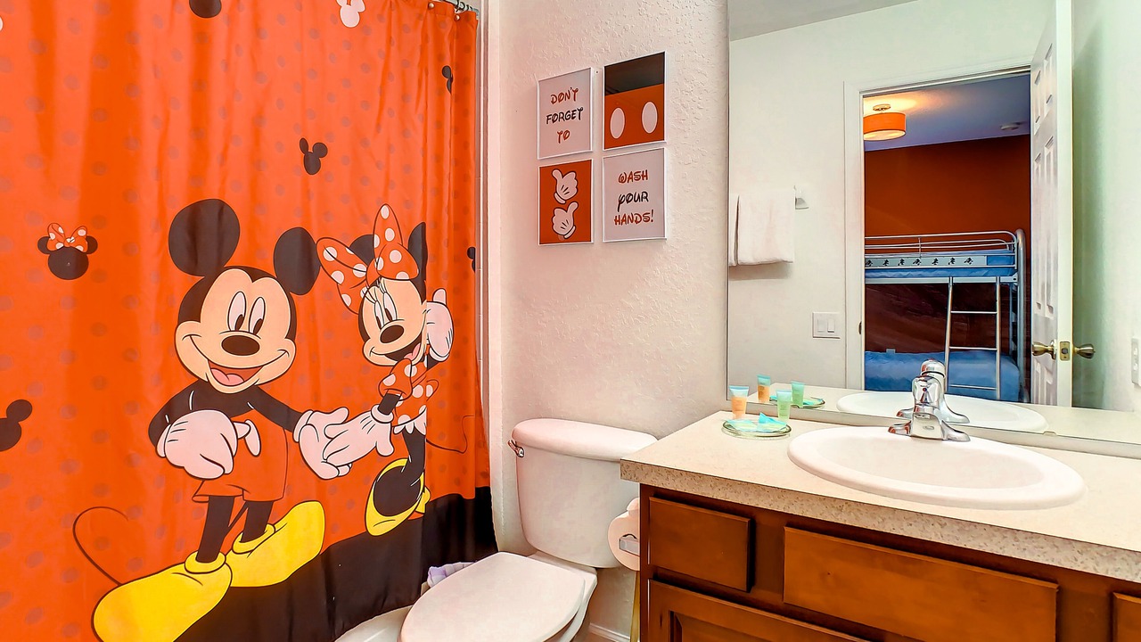 Photo of Bedroom in Windsor Hills