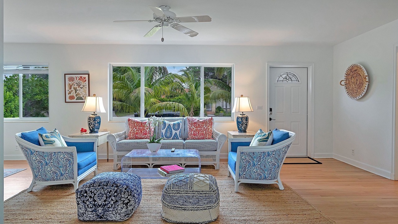 Photo of Livingroom in Jog Road