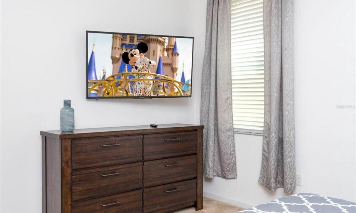 Photo of Bedroom in Sunridge Woods