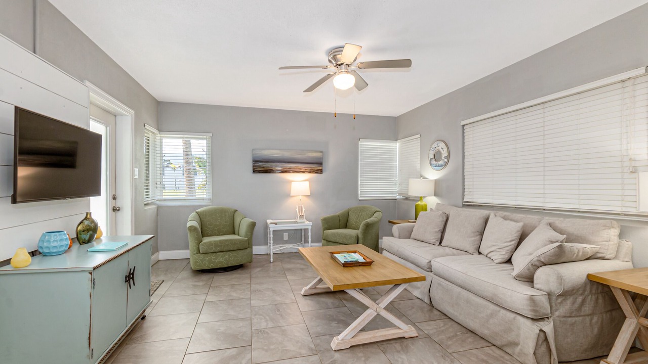 Photo of Livingroom in Melbourne Beach