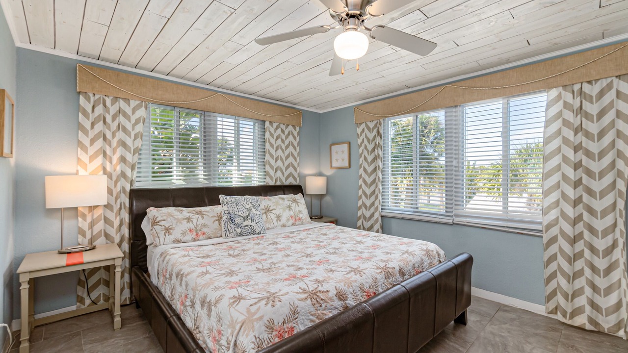 Photo of Bedroom in Melbourne Beach