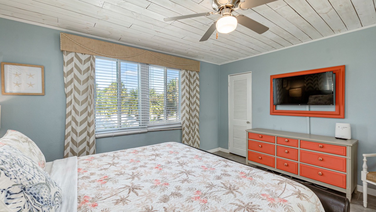 Photo of Bedroom in Melbourne Beach