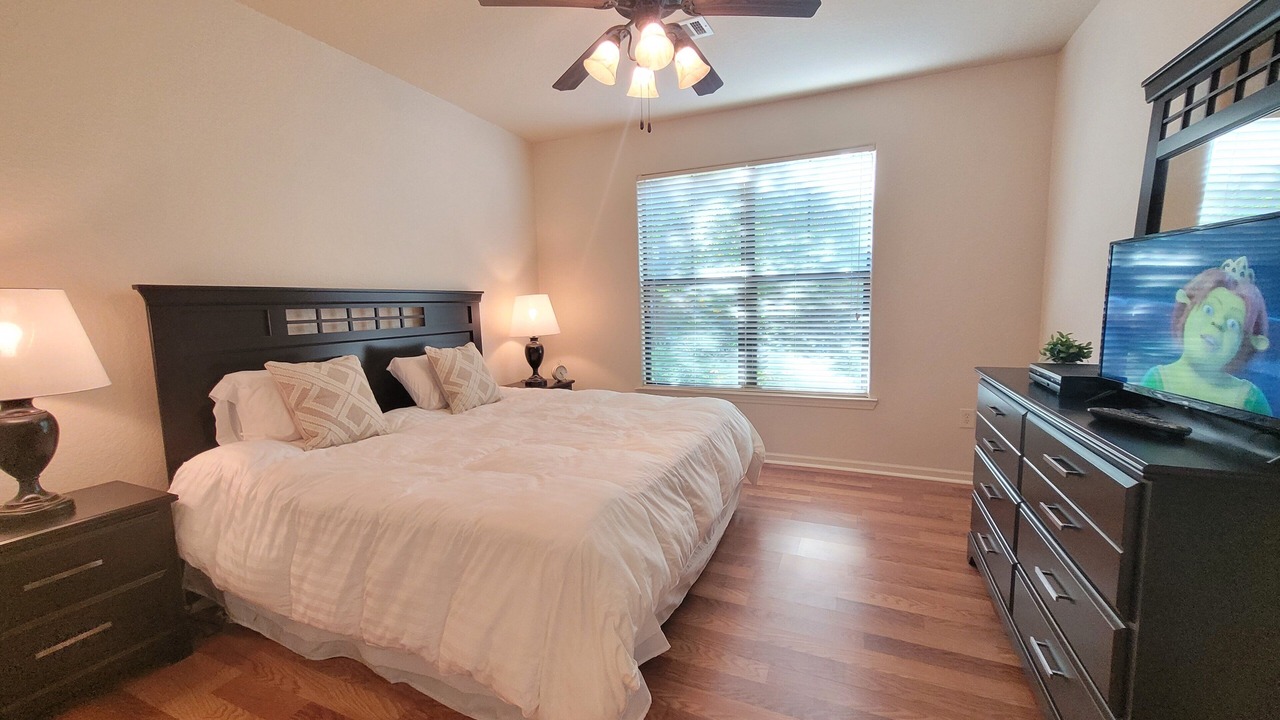 Photo of Bedroom in Davenport