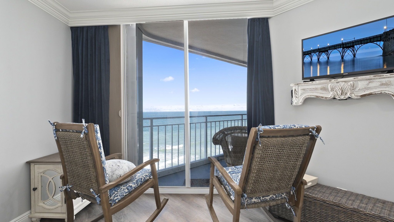 Photo of Patio Balcony in Hutchinson Island South