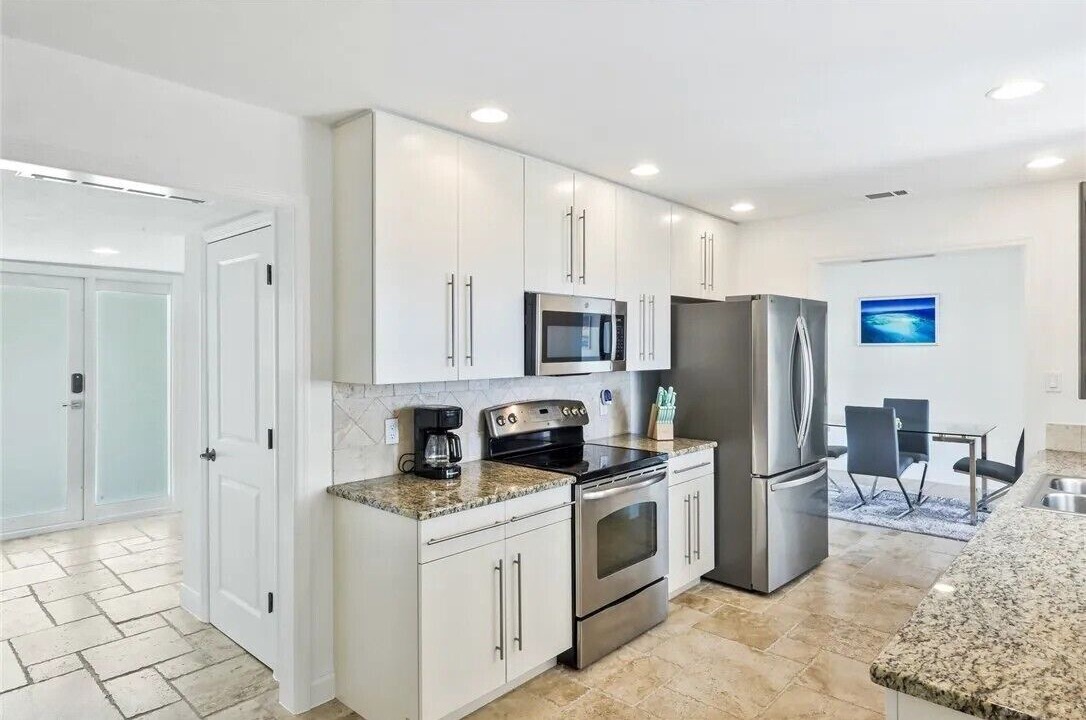 Photo of Kitchen in Caloosahatchee
