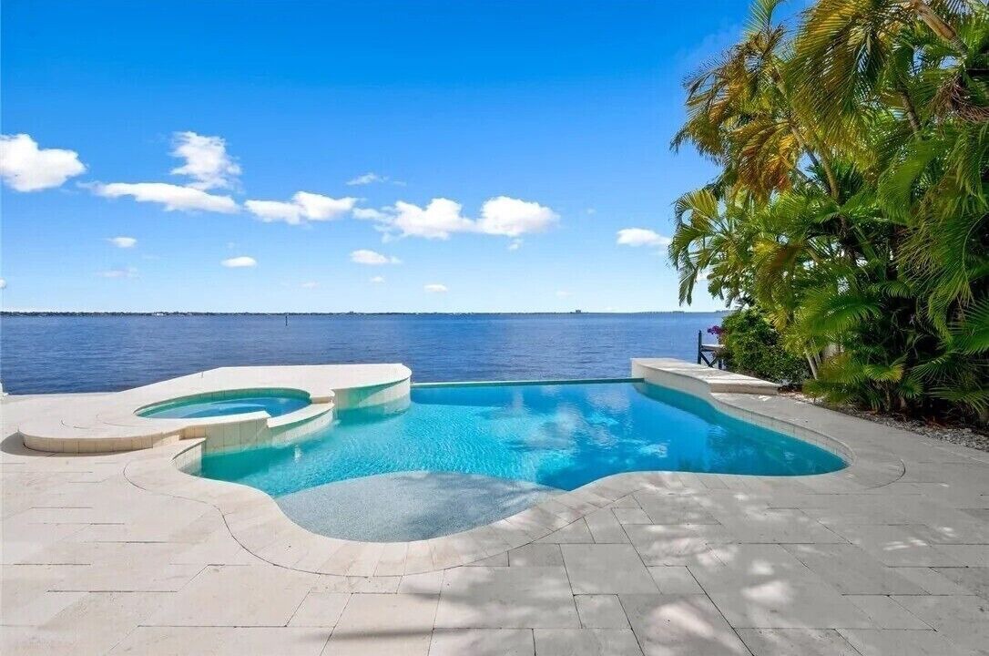 Photo of Outdoor in Caloosahatchee