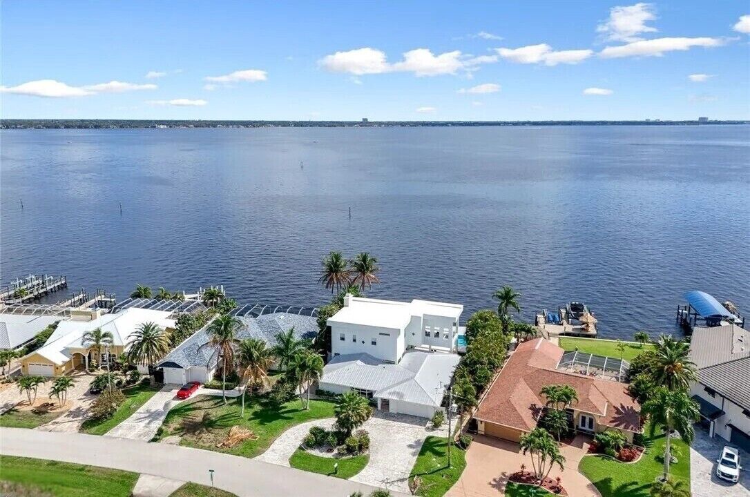 Photo of Outdoor in Caloosahatchee