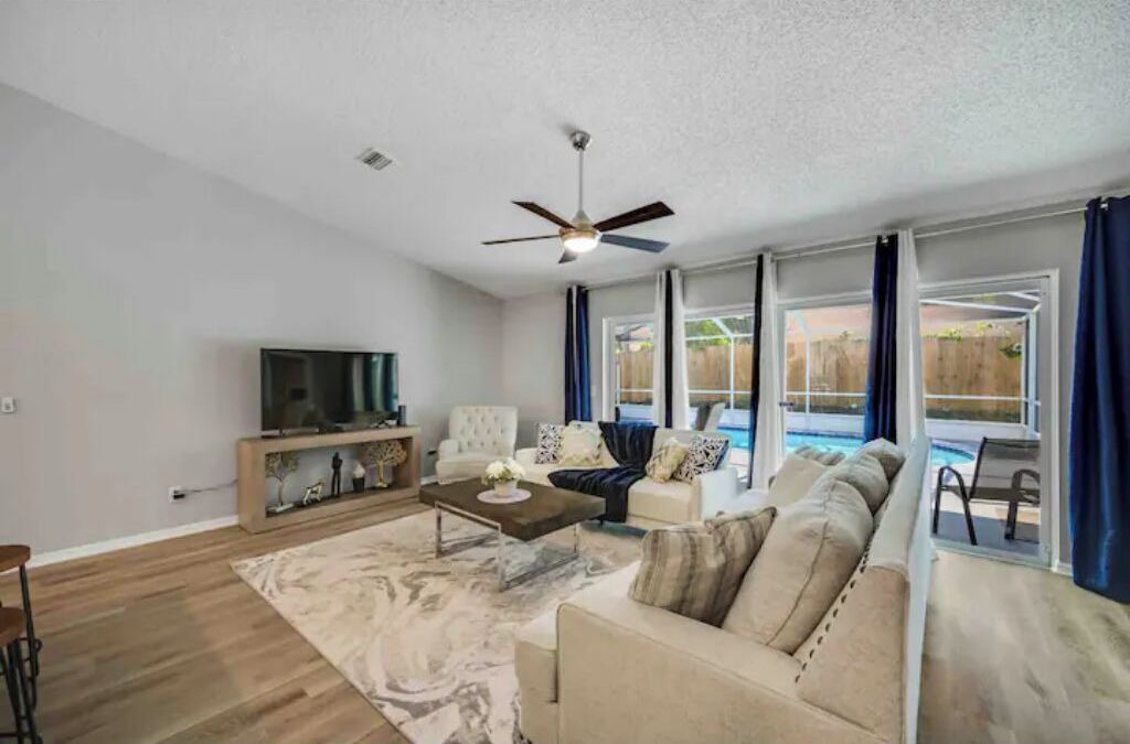 Photo of Livingroom in Palm Harbor