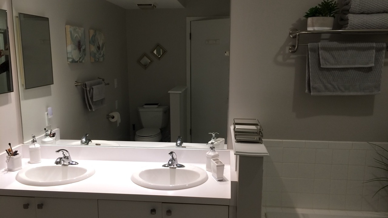 Photo of Bathroom in Vineyards