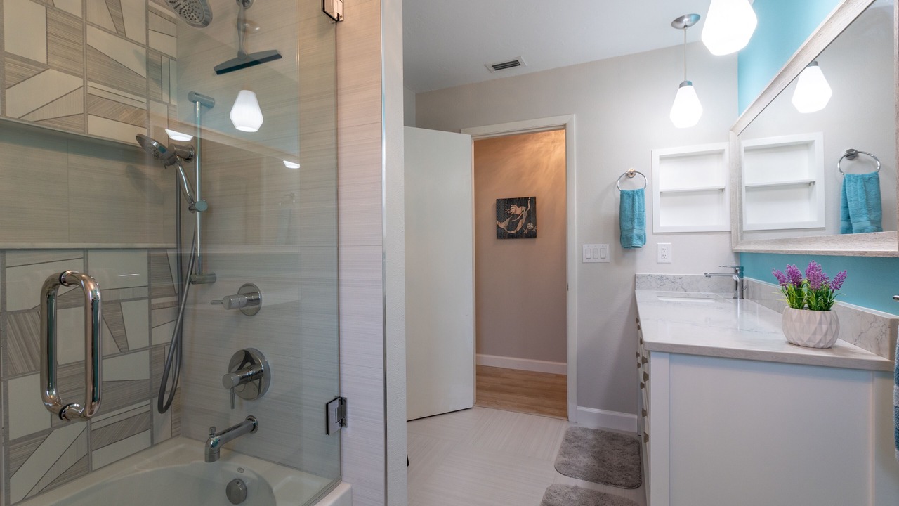 Photo of Bathroom in Laurel